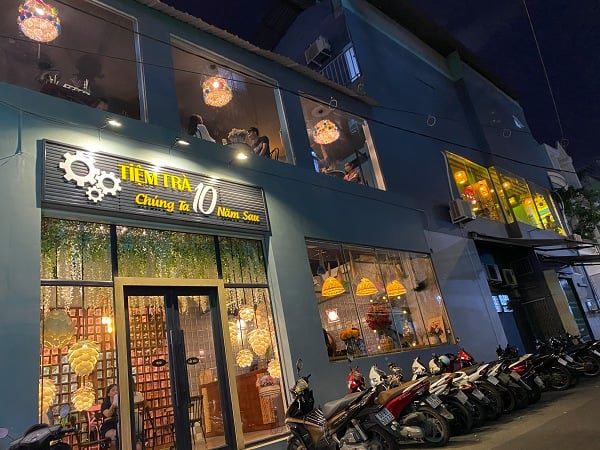 Tiệm trà chúng ta 10 năm sau Tân Phú có không gian quán dễ thương,