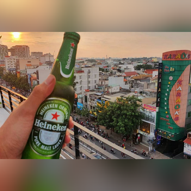 Review quán Chiều Rooftop Beer Tân Bình