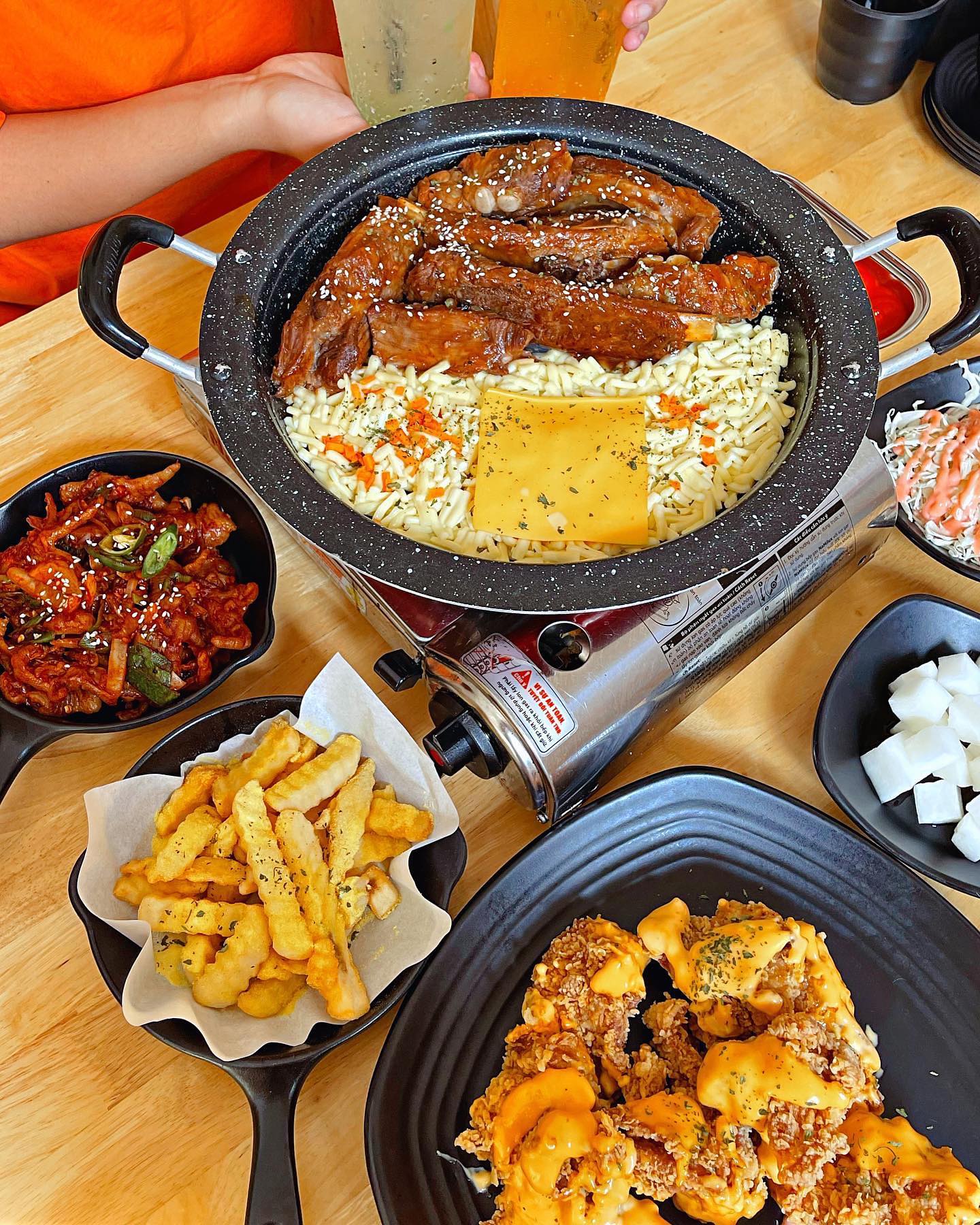 Kokoria Hàn Quốc - Combo ăn của tụi mình nè, hết gần triệu mà ăn đáng lắm nha