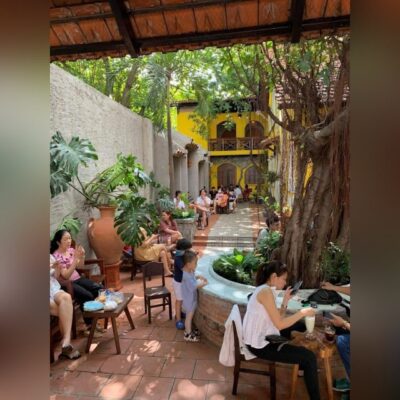 Review quán CAO Coffee Cafe Sân Vườn Phong Cách Xưa