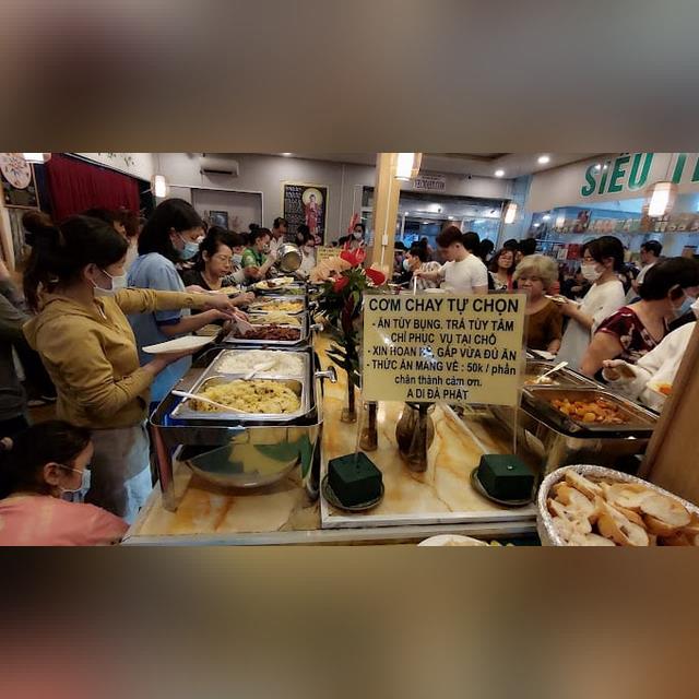 Nhà hàng buffet chay Mãn Tự gần đây