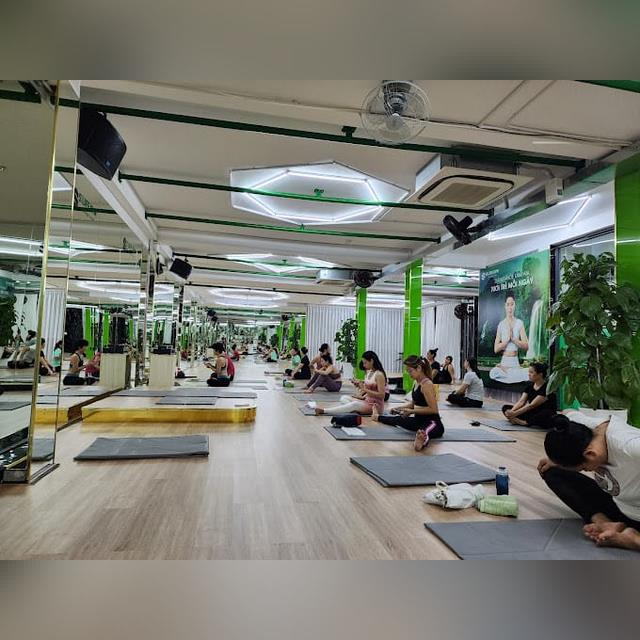 Phòng Tập Gym & Yoga S'Life Quận 10