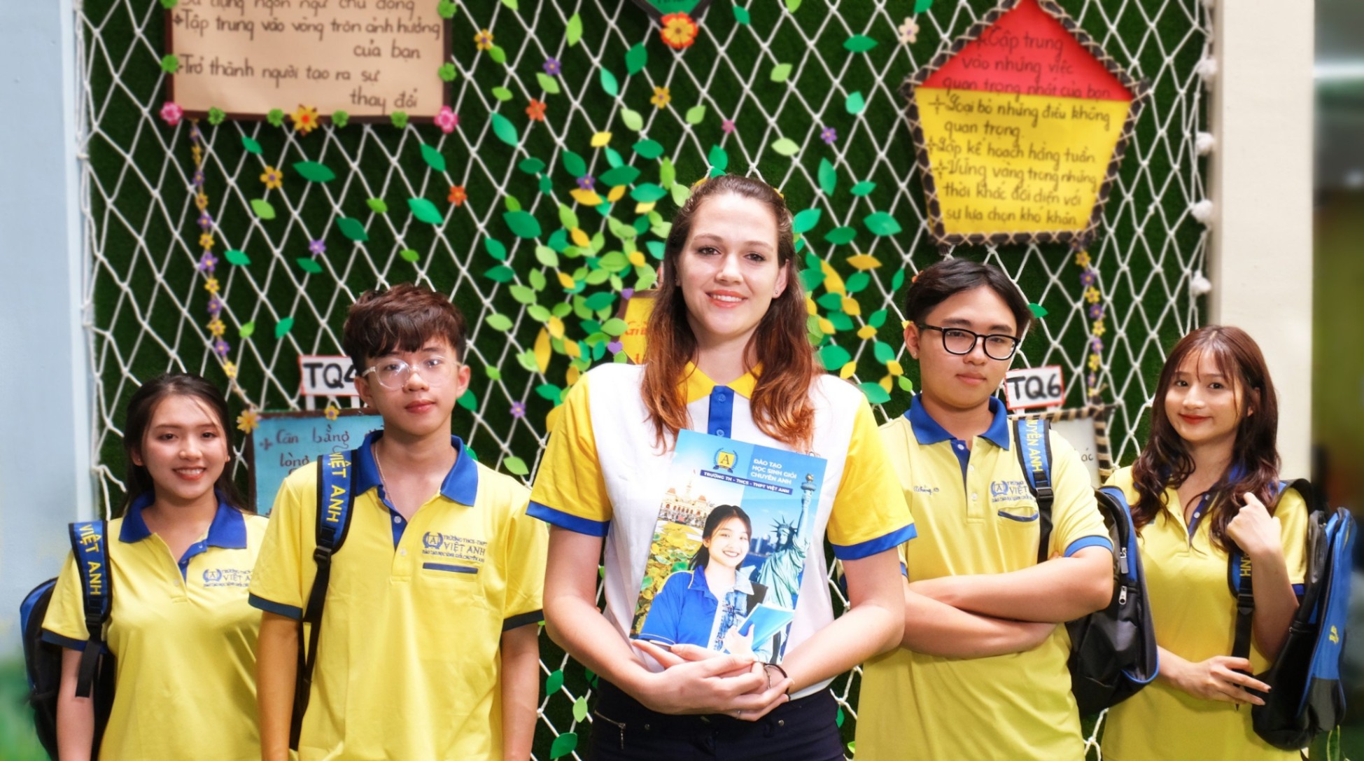 Việt Anh – Trường cấp 3 ngoài công lập với chương trình học 100% bằng tiếng Anh