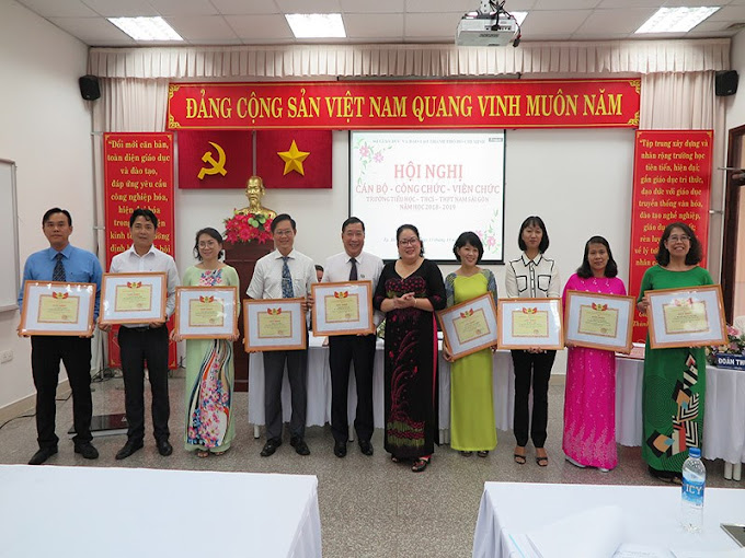 CBGV trong trường Nam Sài Gòn đạt thành tích thi đua trong năm học 2018-2019