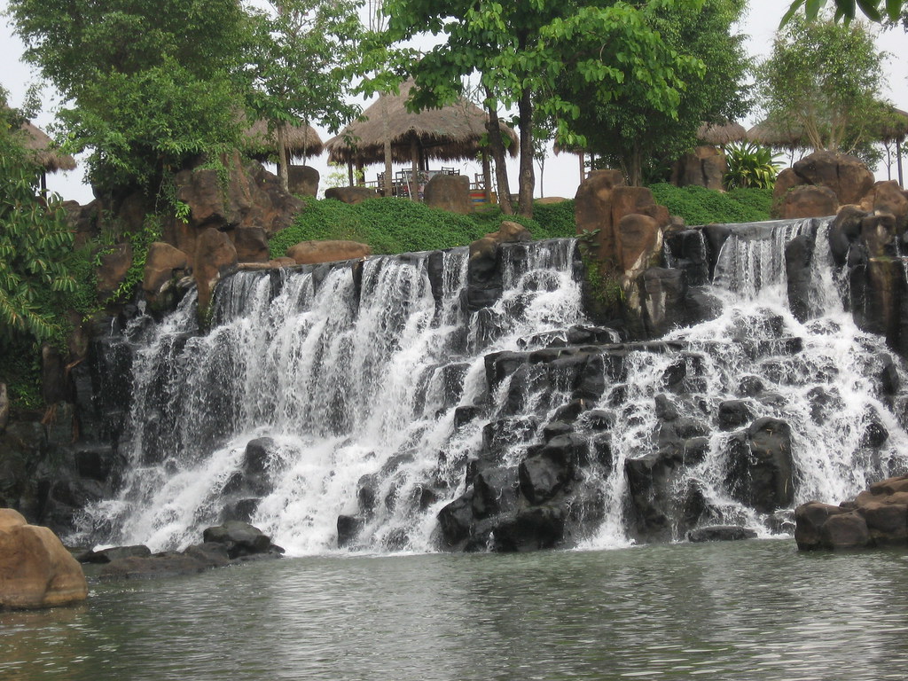 Khu du lịch thác Giang Điền là nơi nghỉ dưỡng cực kỳ lý tưởng gần Sài Gòn