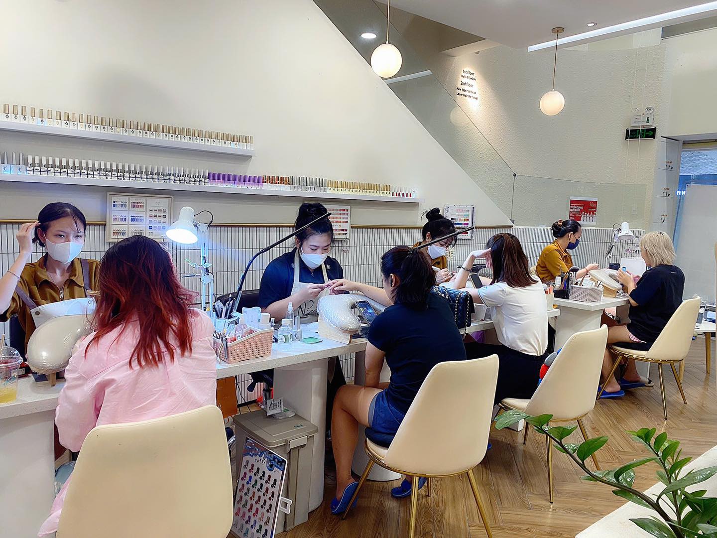 Nzim Beauty Room nơi làm nail đẹp uy tín nhất TPHCM
