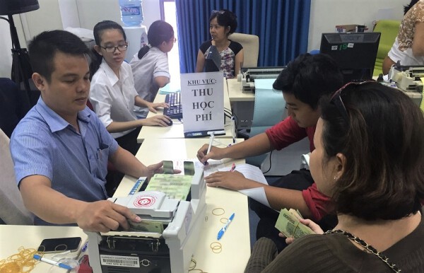 Học thạc sĩ tại Đại học Sư Phạm TP.HCM, sinh viên cần tuân theo quy trình đăng ký và nộp học phí đúng quy định