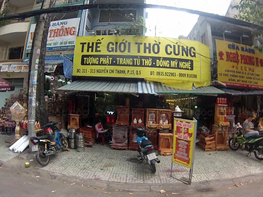 Thế Giới Thờ Cúng được biết đến là một cửa hàng chuyên về đồ thờ cúng và vật phẩm phong thủy cao cấp