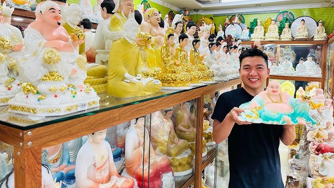 Siêu thị Phật Giáo lớn nhất TPHCM Trang Nhã - Điểm Đến Lý Tưởng Cho Quà Tặng Tâm Linh