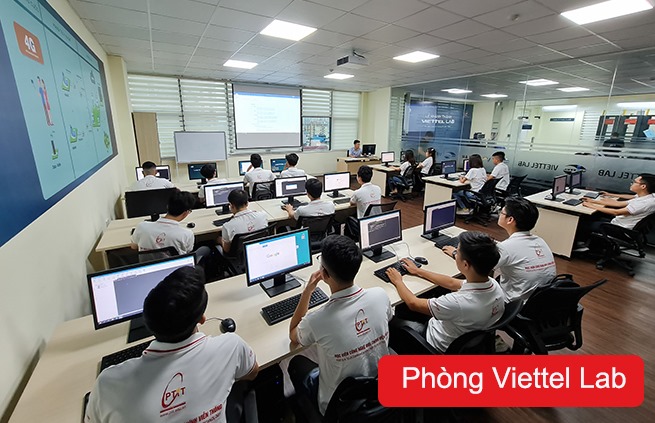 Học viện Công nghệ bưu chính viễn thông TPHCM thuộc top những trường đào tạo công nghệ thông tin tốt nhất
